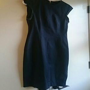 Navy blue banana Republic sheath dress size 4